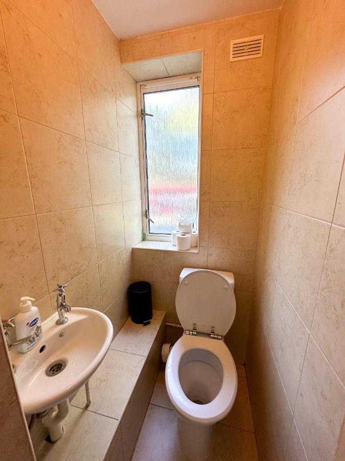 36 O'Leary Square Apartment Лондон Екстериор снимка